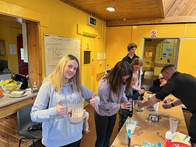 YIN  do milkshake workshops at Scaladale residential 2022