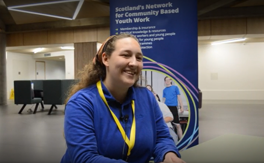 Kaydence speaks with Youth Scotland staff about being in the Young Islanders Network